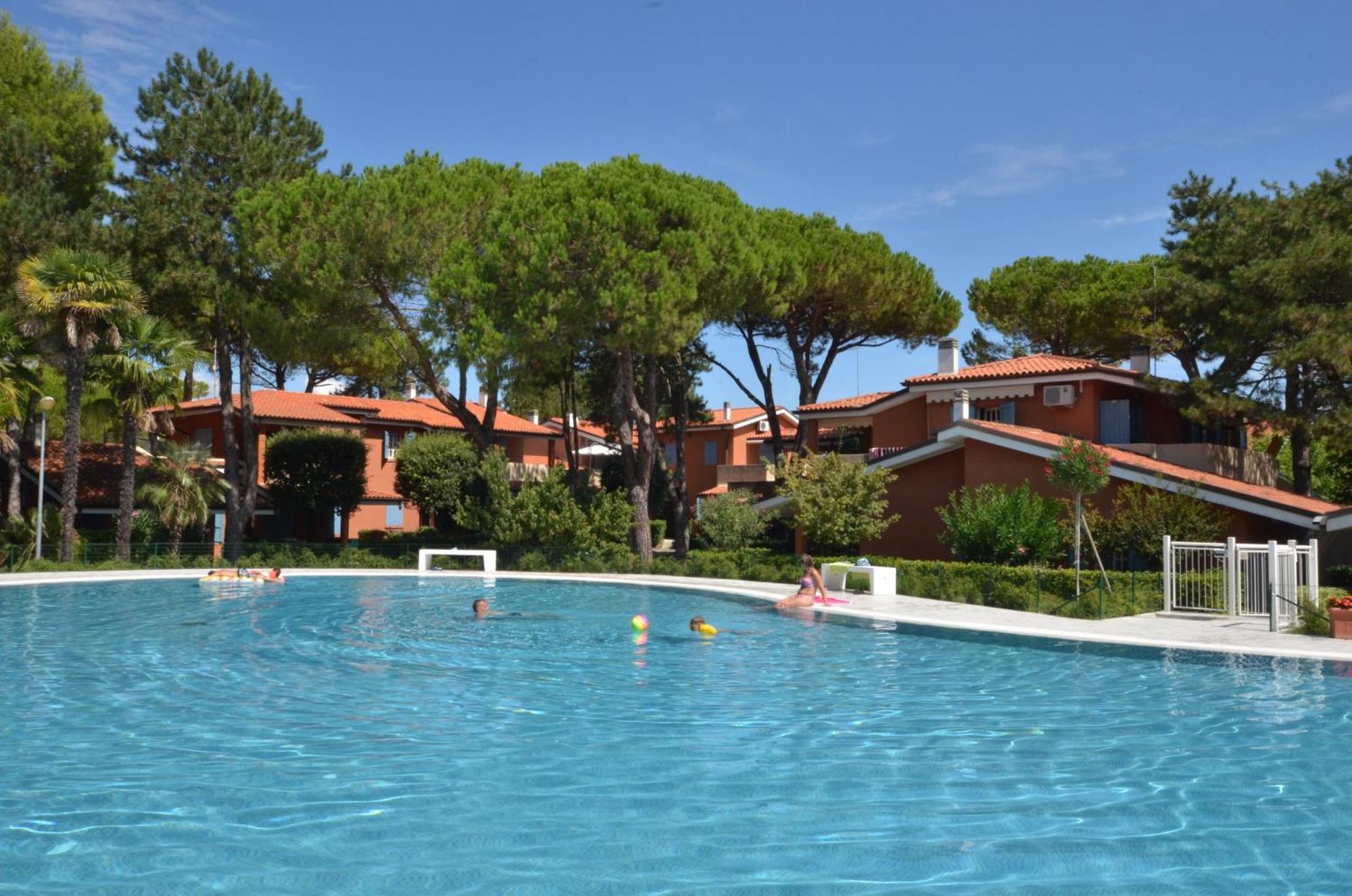 Villaggio Euro Residence Club Bibione Exterior foto